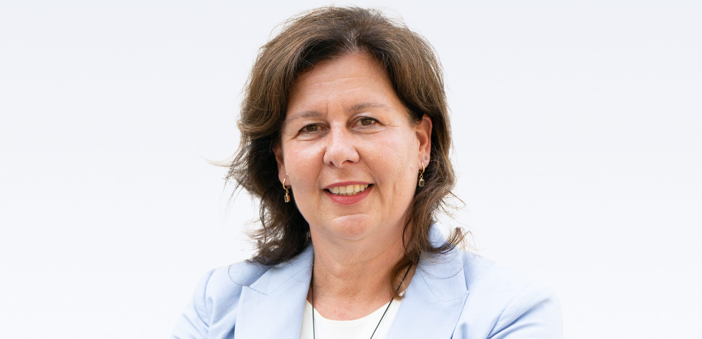 francesca-gostinelli_1_2400x1160